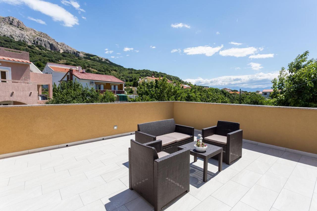 Apartments Anna I Baška Eksteriør bilde